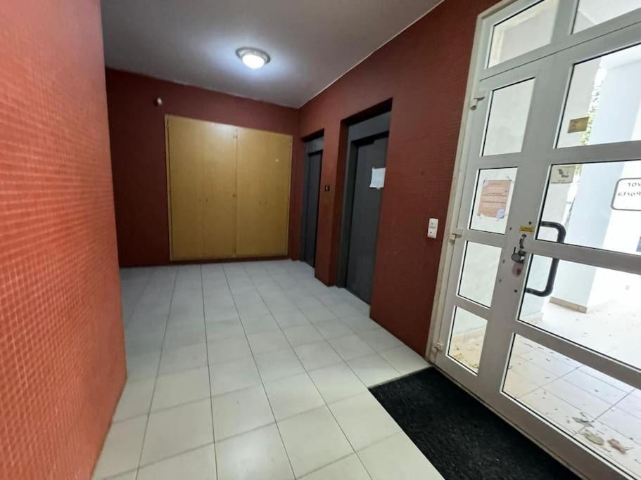 Flat Moderno 8 Mnt Aeroporto *