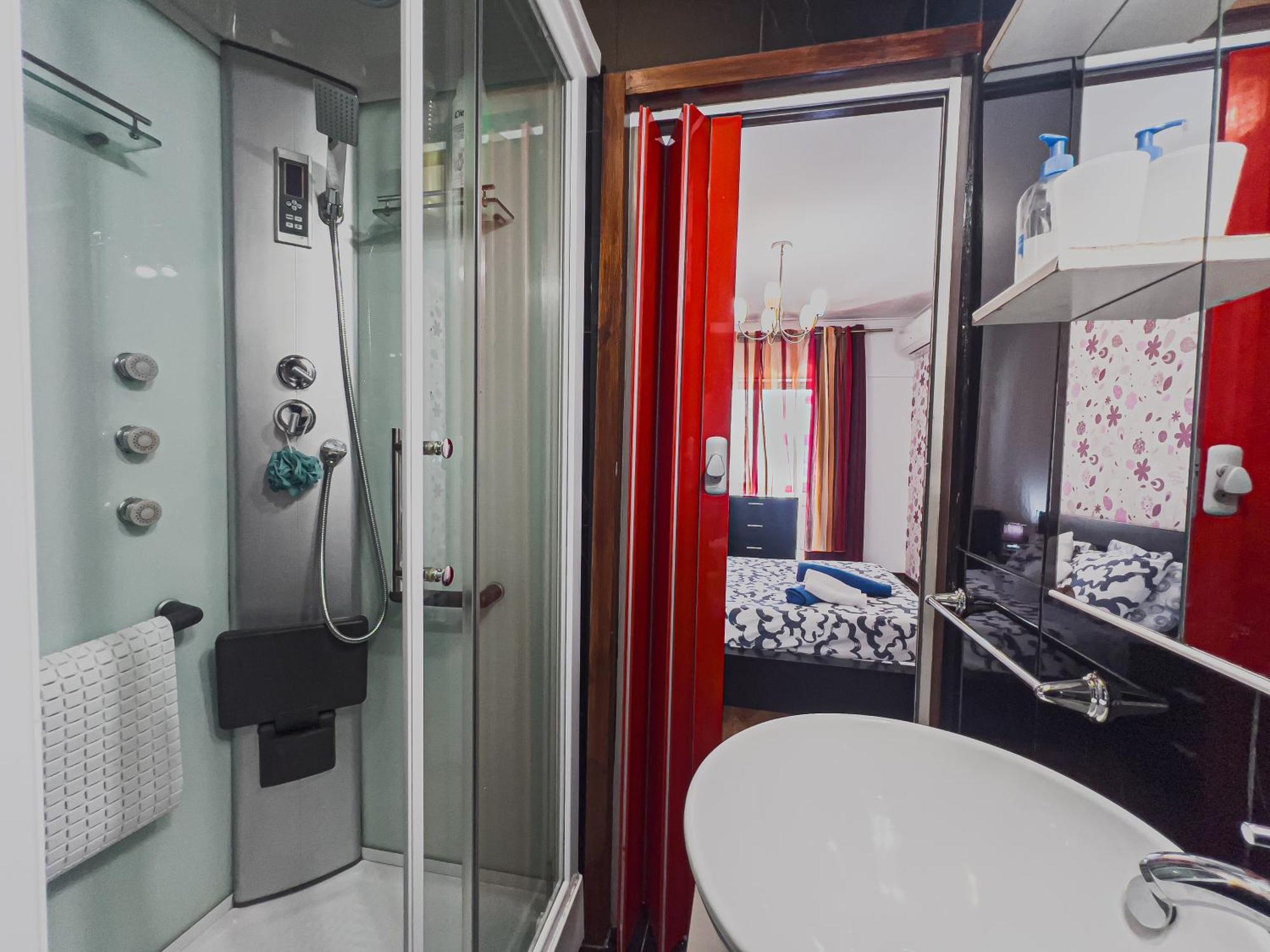 Family-friendly And Cozy 3-bedroom In Appartement Lissabon