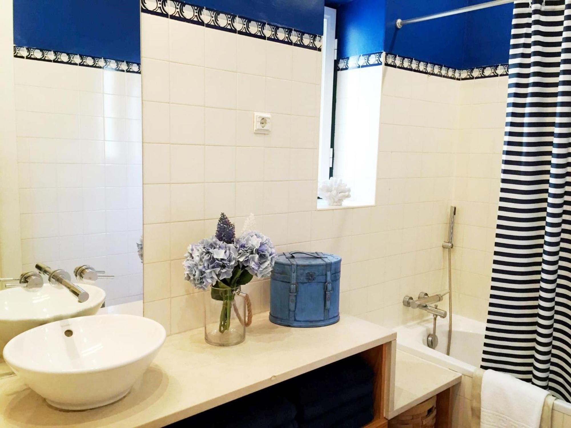 Sm2 Romantic By The Gardens Pr Real & Bairro Alto Appartement *