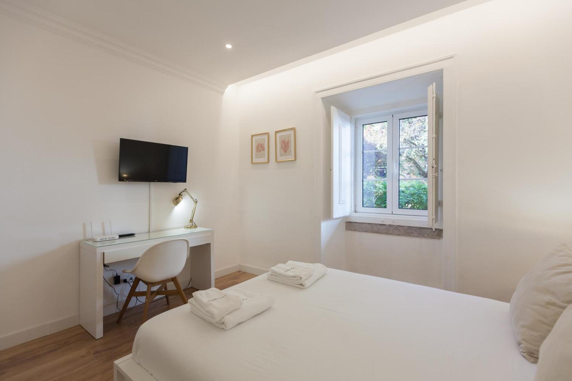 Flh Alcantara Guest house