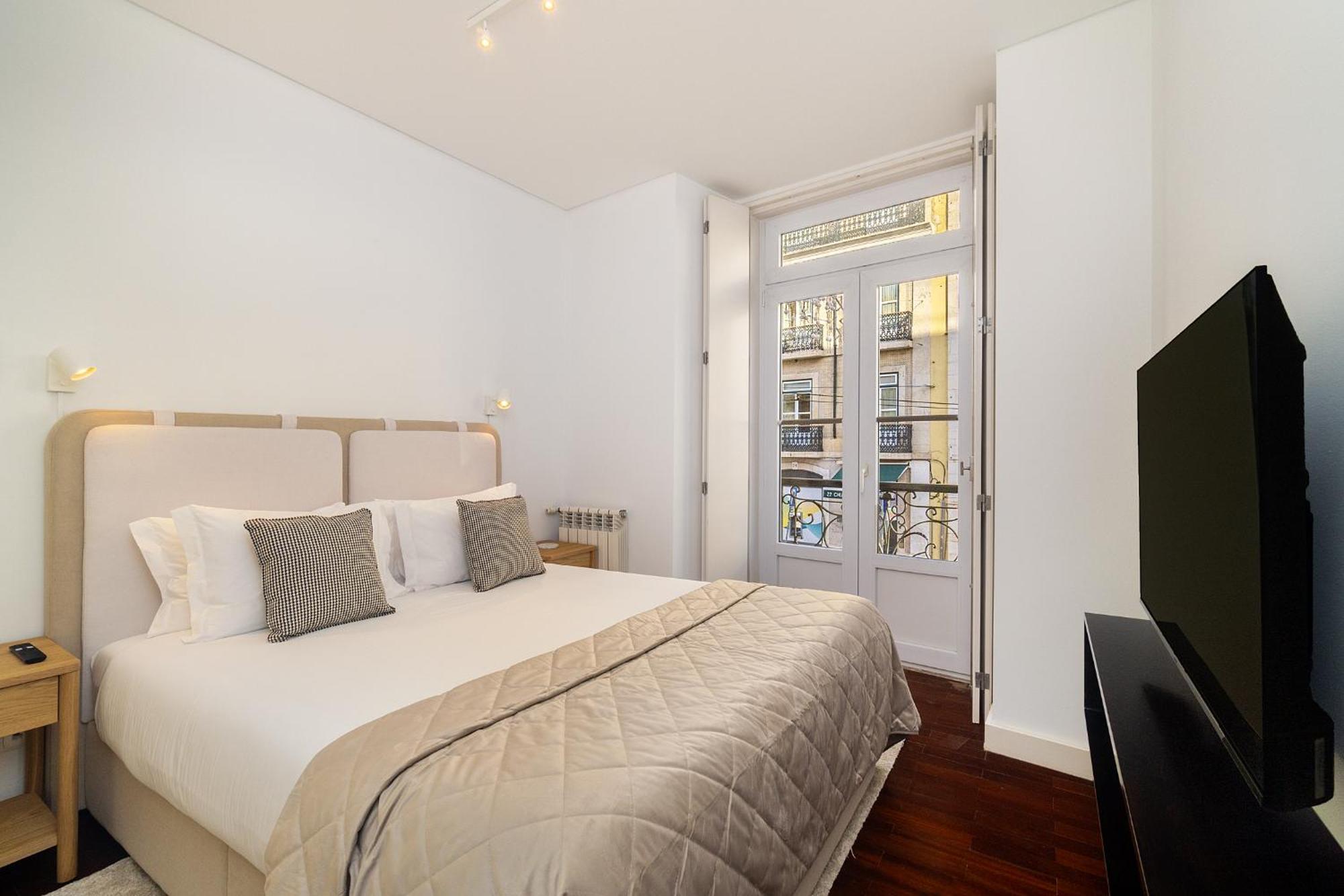 Appartement Whome Elegant Chiado Retreat Comfort In Lisbon's Heart *