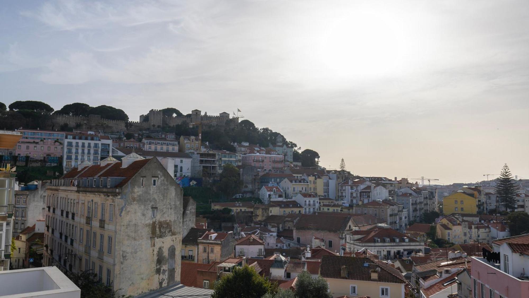 Vintage With Castle View By Lovelystay * Lisboa