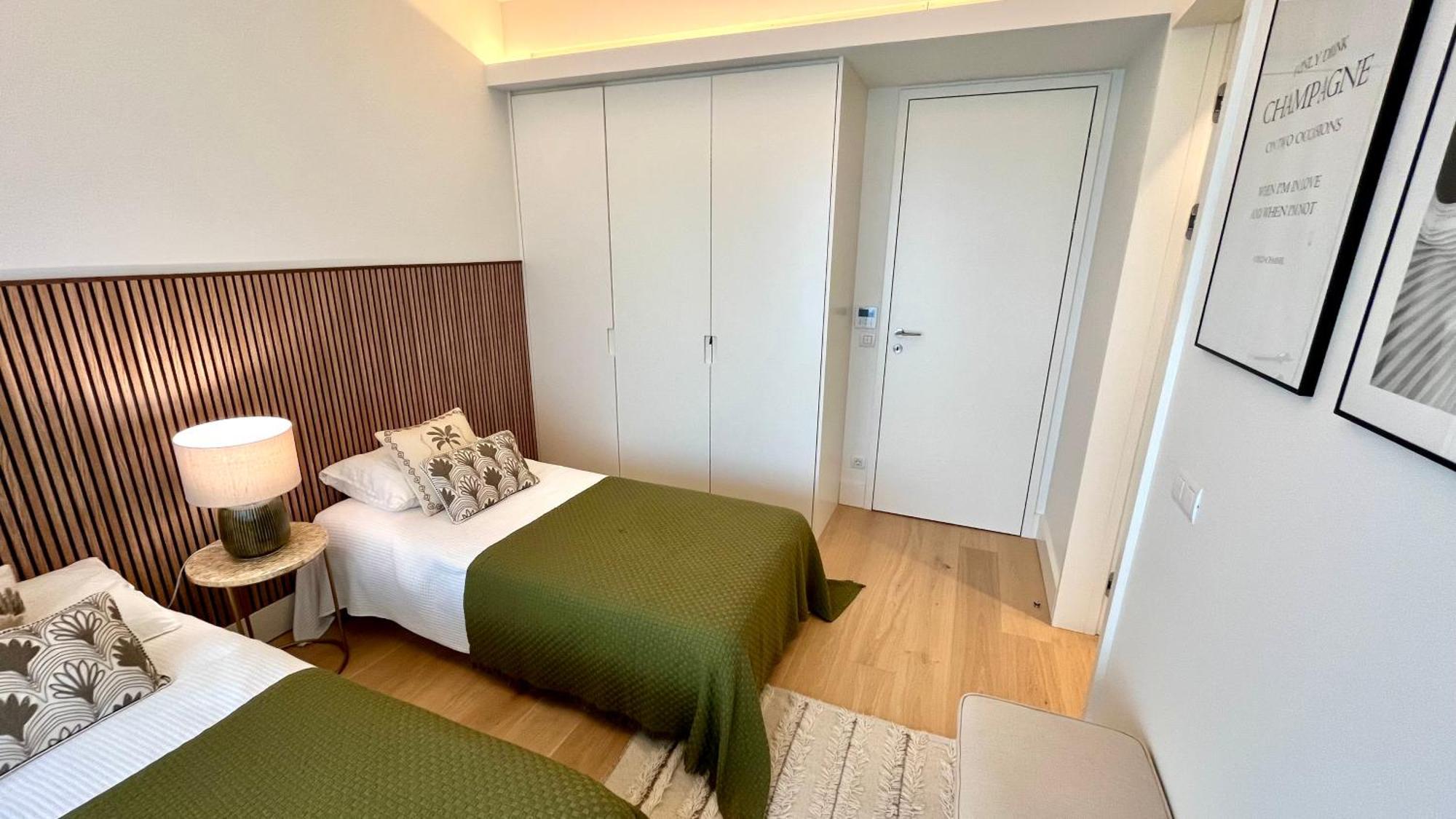 Appartement Luxurious 2 Bedrooms With Amenities In Center