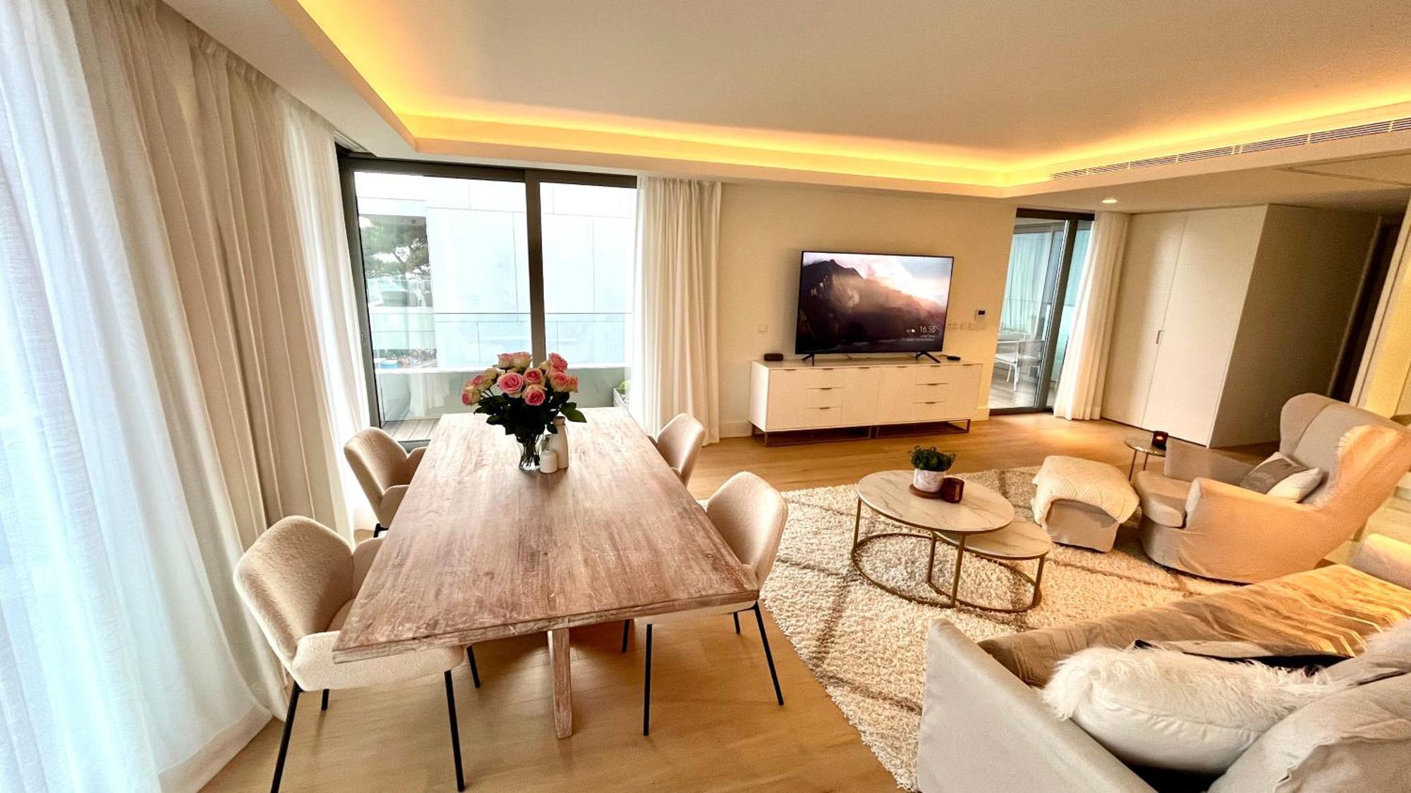 Luxurious 2 Bedrooms With Amenities In Center Appartement Lisboa