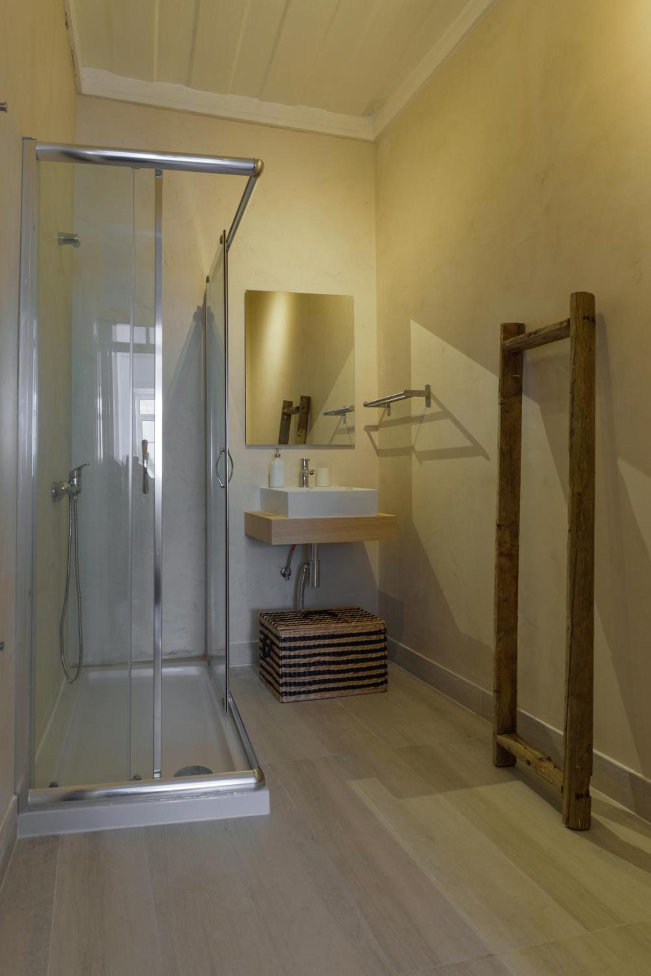Guest house Story