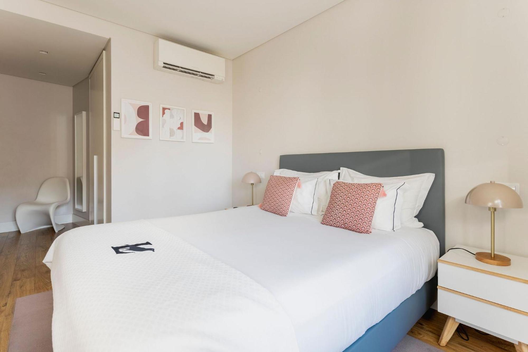 Apartment Chiado Square Apartments | Lisbon Best Apartments Lissabon
