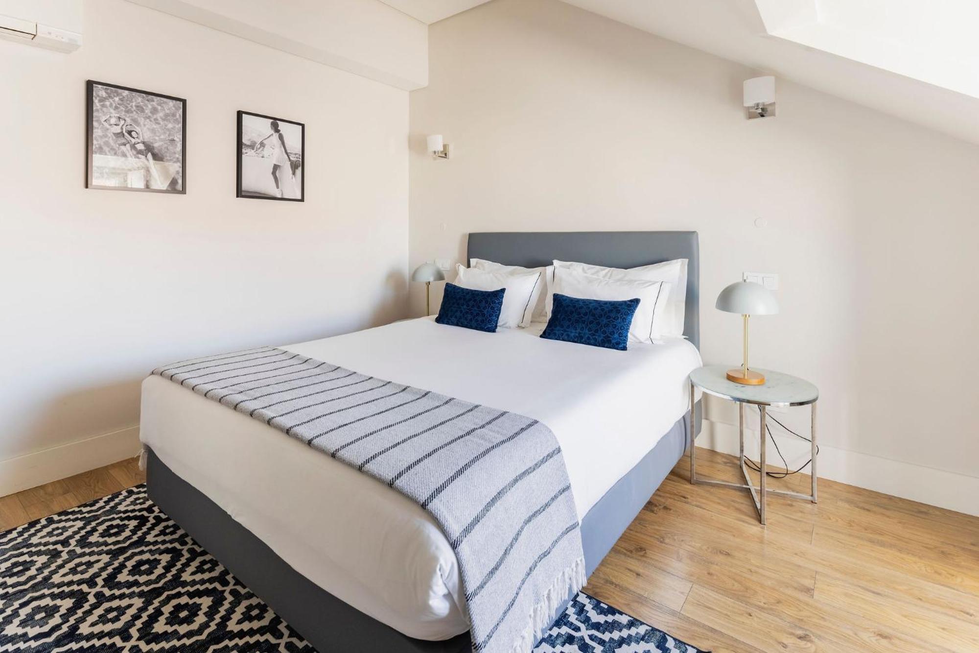 Chiado Square Apartments | Lisbon Best Apartments Lissabon