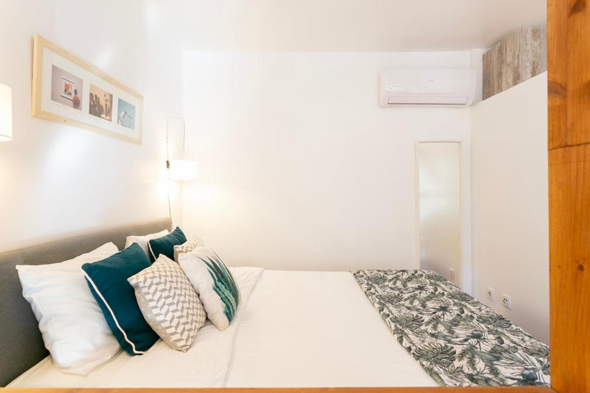 Cozy Flat With Bright Balcony Trendiest Neighborhood! Lisboa