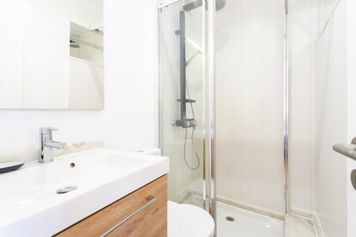Cozy Flat With Bright Balcony Trendiest Neighborhood! Appartement *
