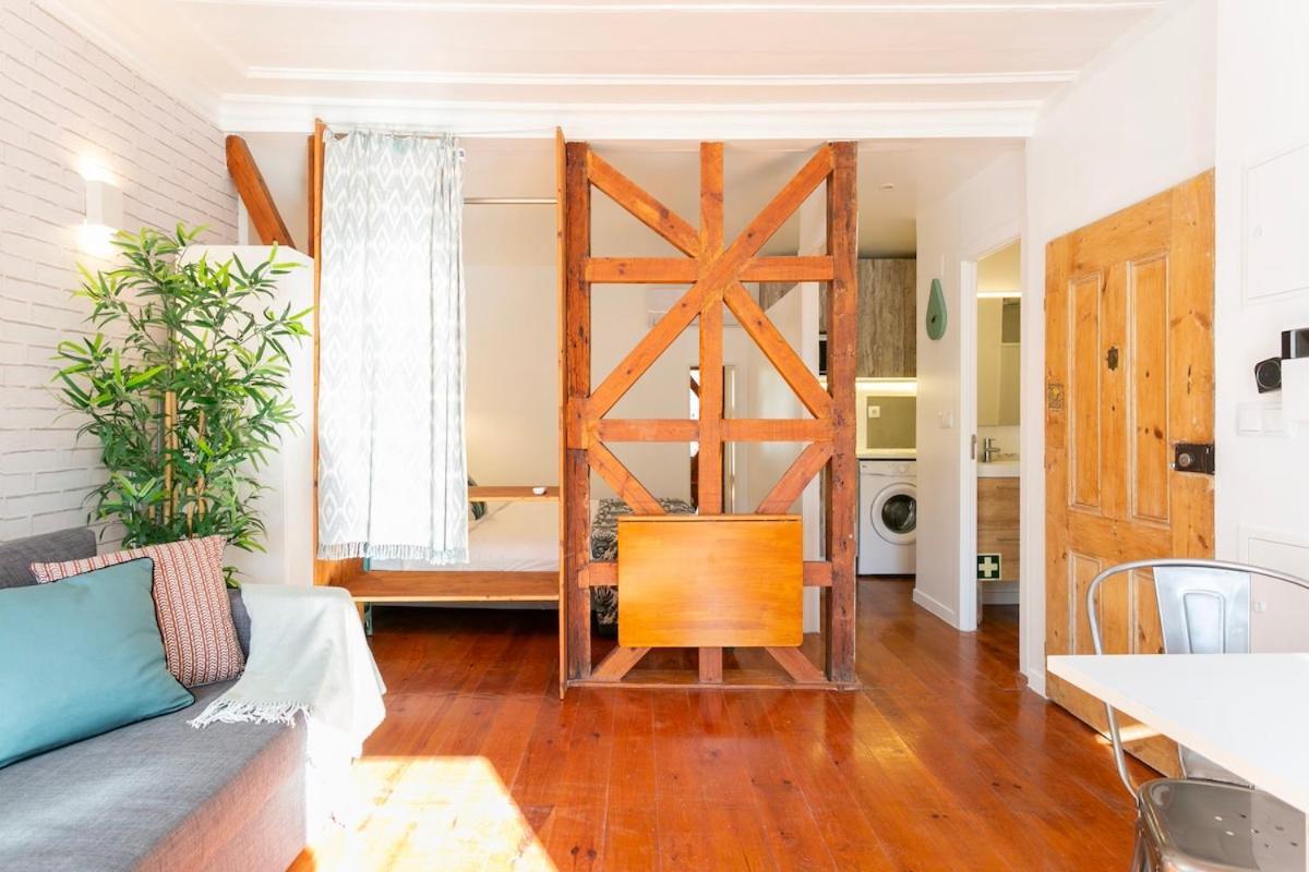Cozy Flat With Bright Balcony Trendiest Neighborhood! Appartement
