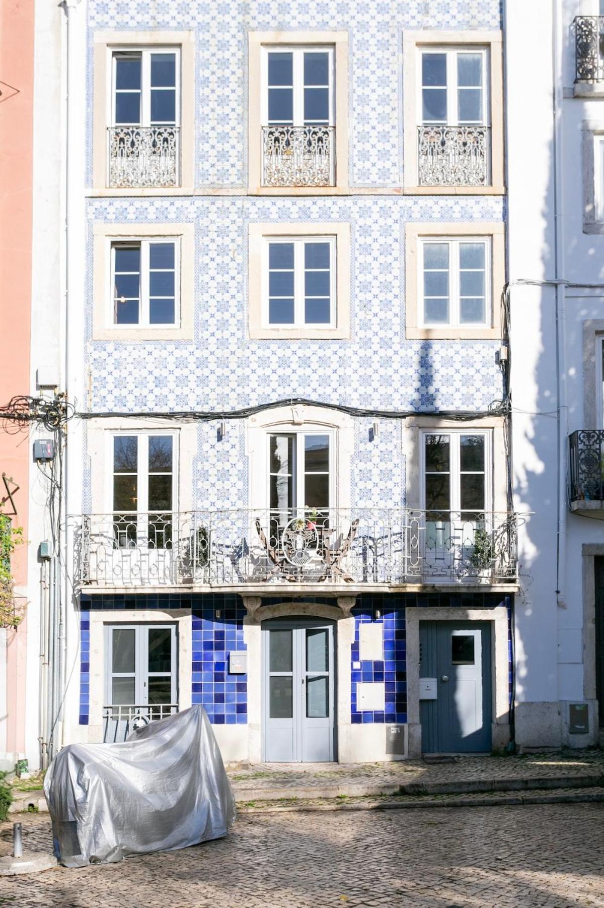 Cozy Flat With Bright Balcony Trendiest Neighborhood! Appartement Lisboa