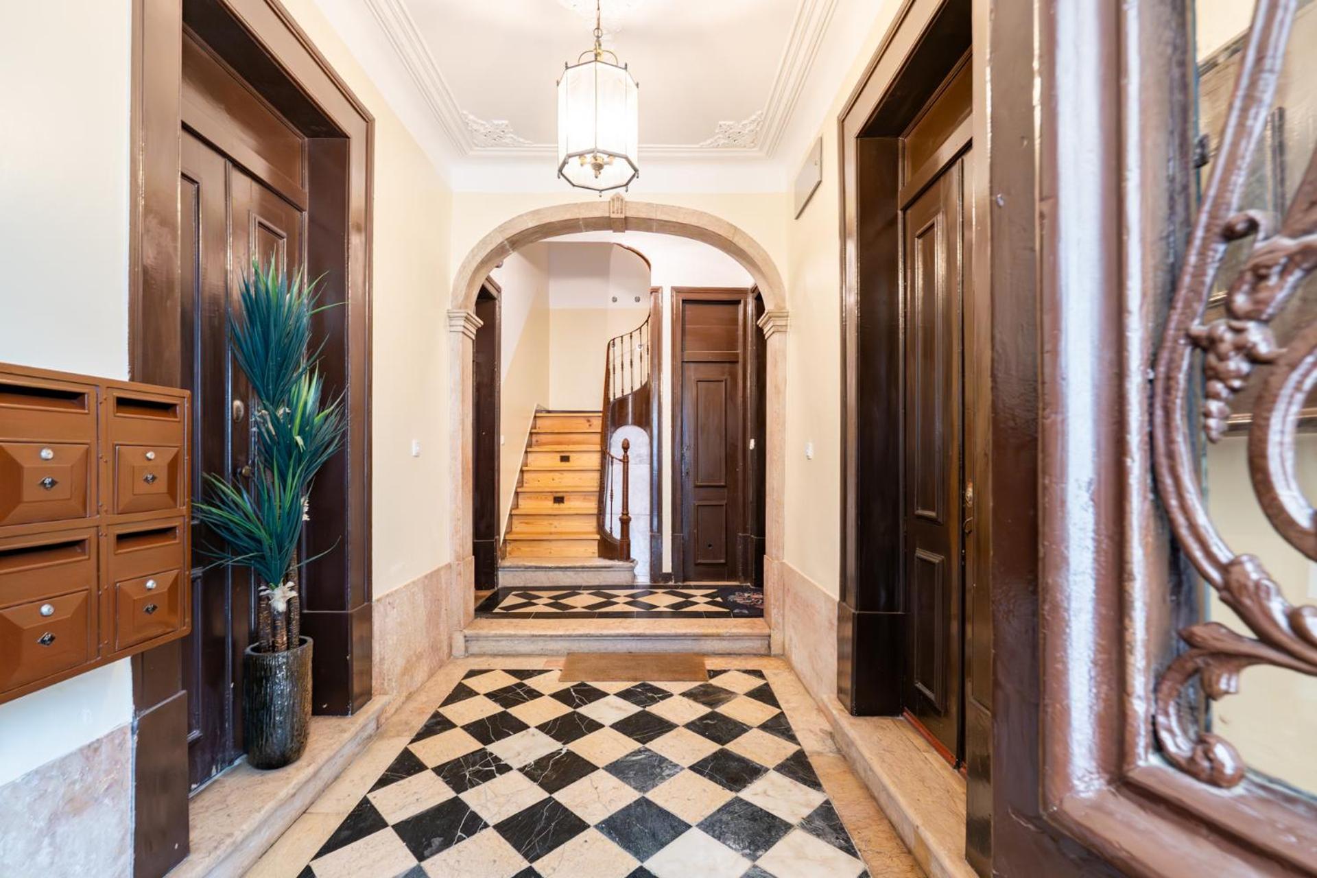 Appartement Beautiful In Bairro Alto - Quite *