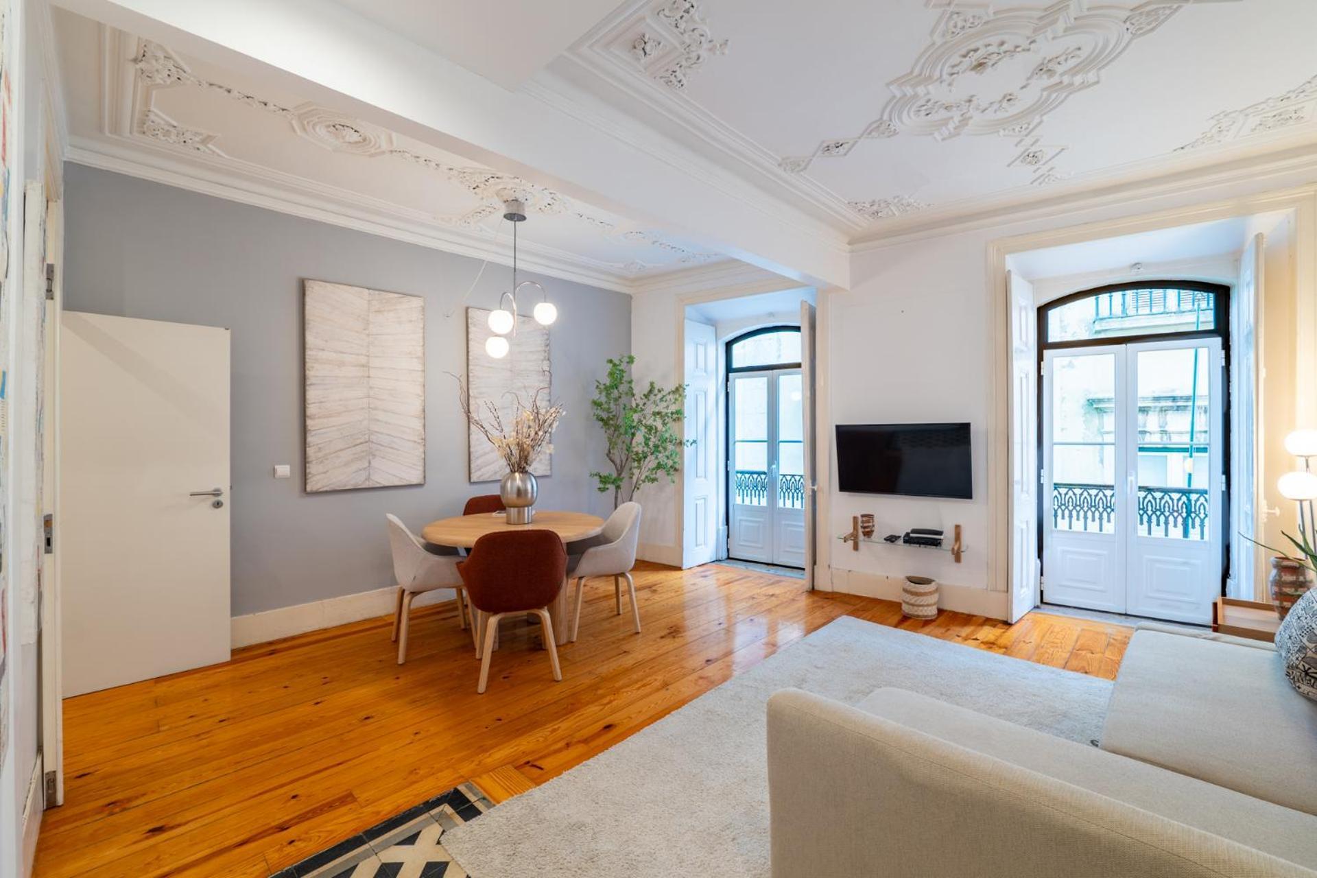 Beautiful In Bairro Alto - Quite Appartement Lissabon