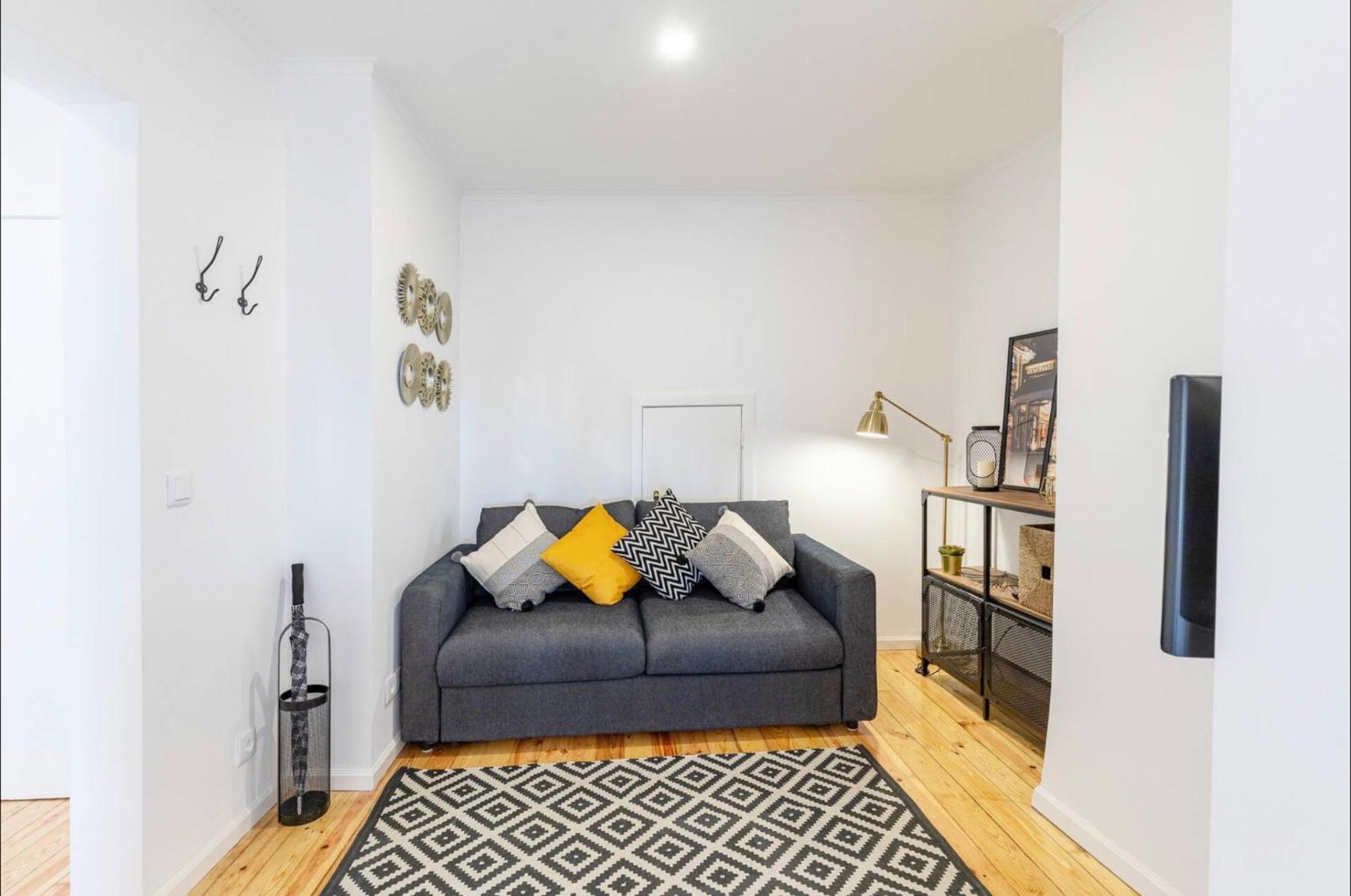 Alfama Historical Stylish 1 Br *