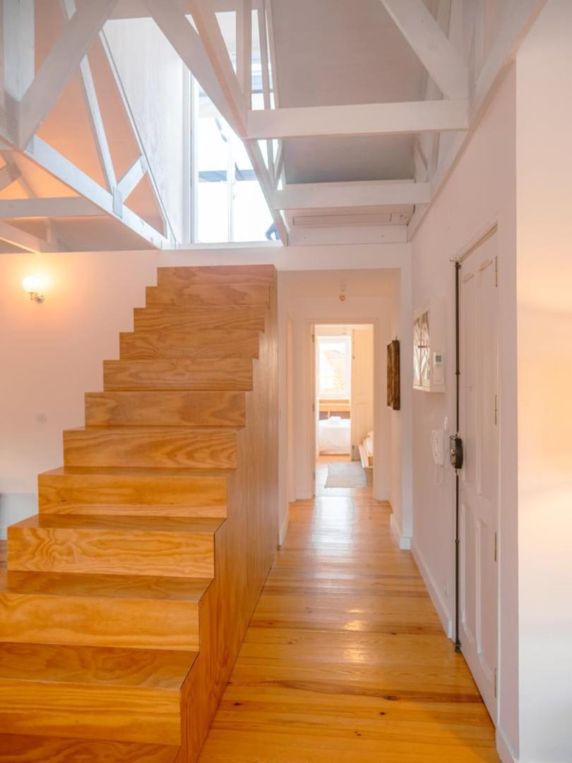 Luxurious Loft : Bridge-view Rooftop | By Airnest Apartment