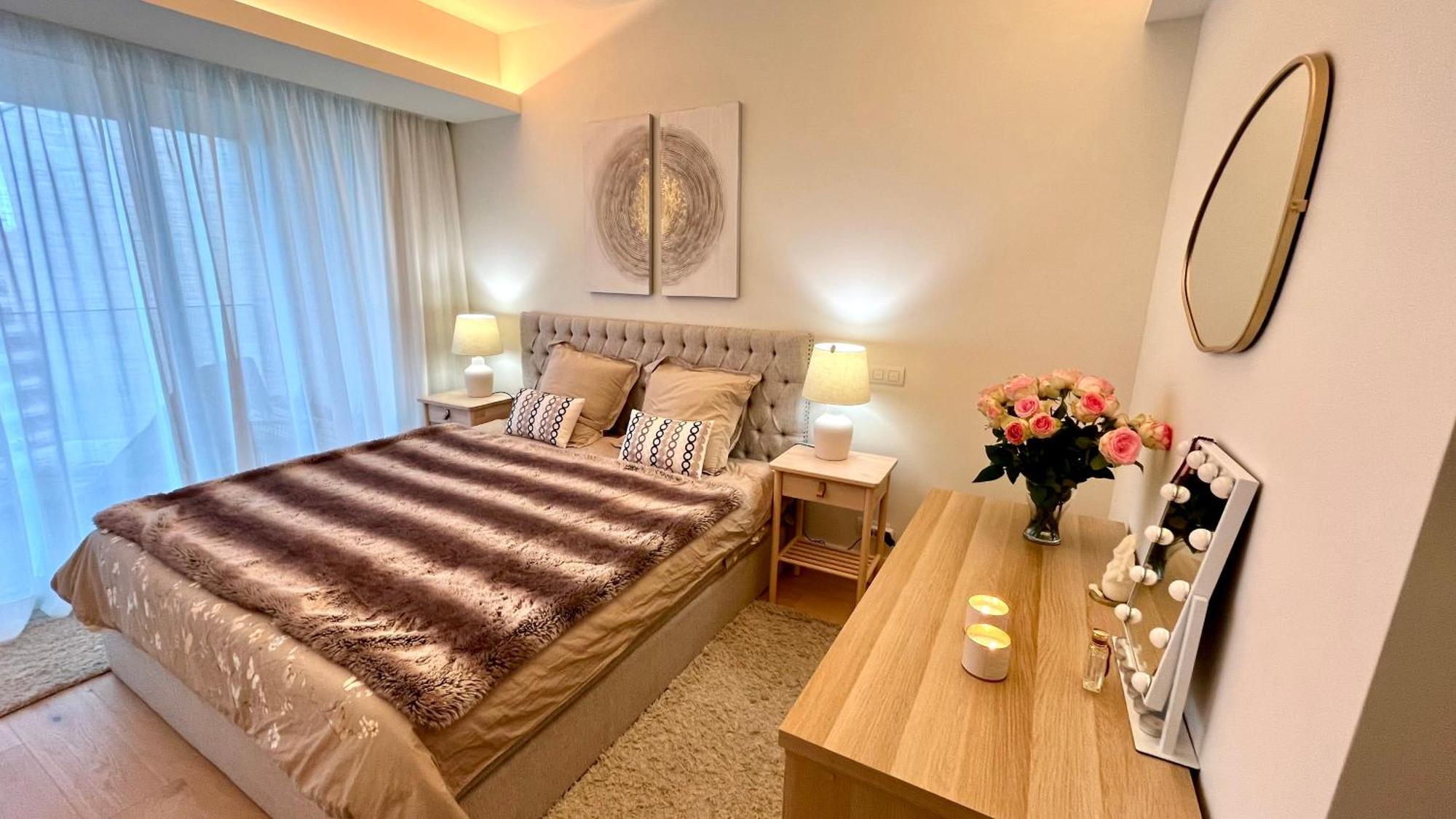 Luxurious 2 Bedrooms With Amenities In Center Appartement