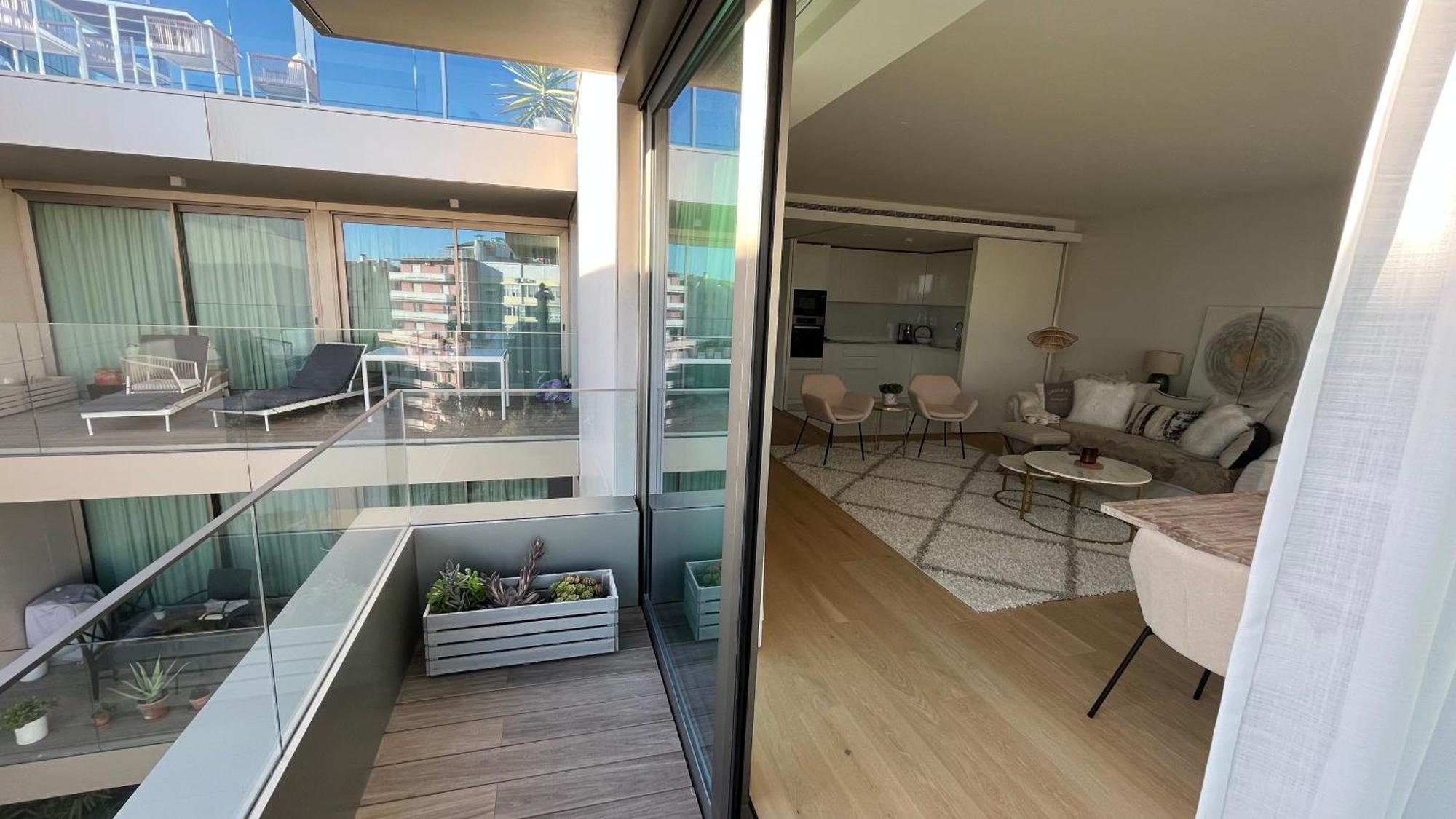 Luxurious 2 Bedrooms With Amenities In Center * Lisboa