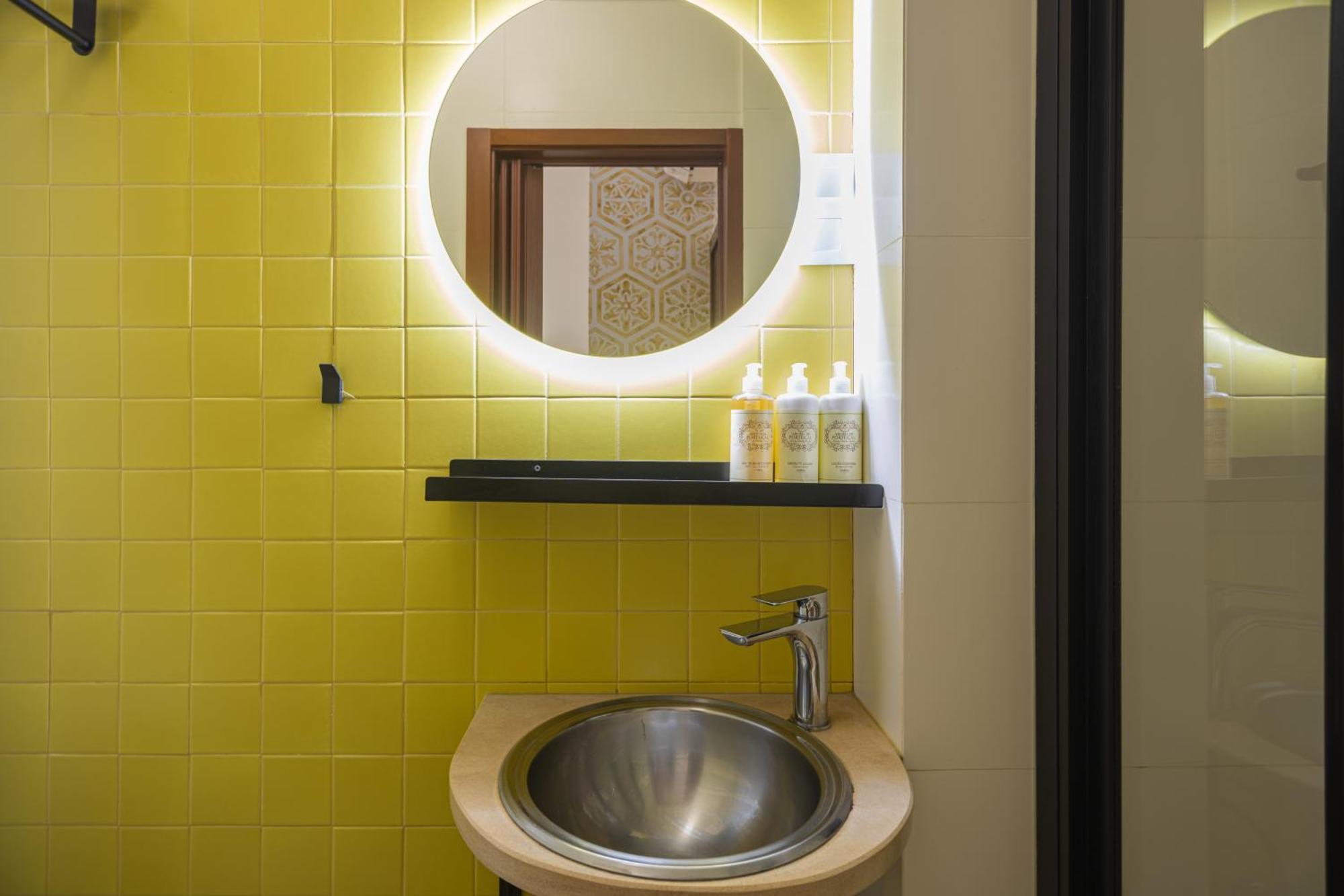 Local House Guest house Lisbon