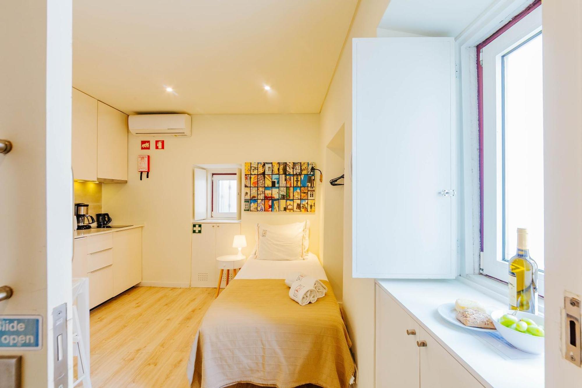 Rent4Rest Lisbon Downtown Tiny Studio Apartments Lissabon