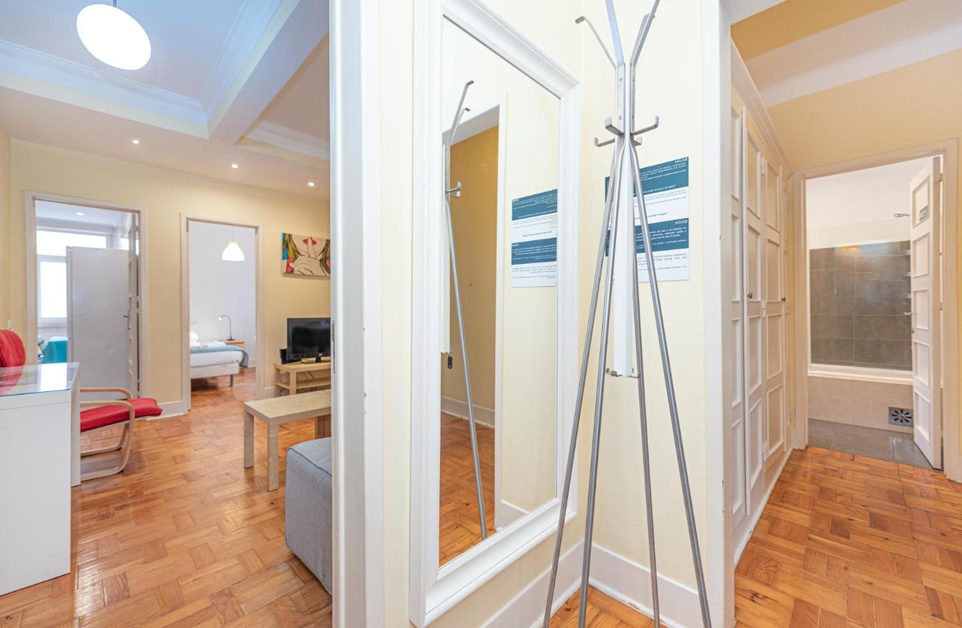 Houze_central Lisbon, 4 Flat W/ Zoo View Lissabon