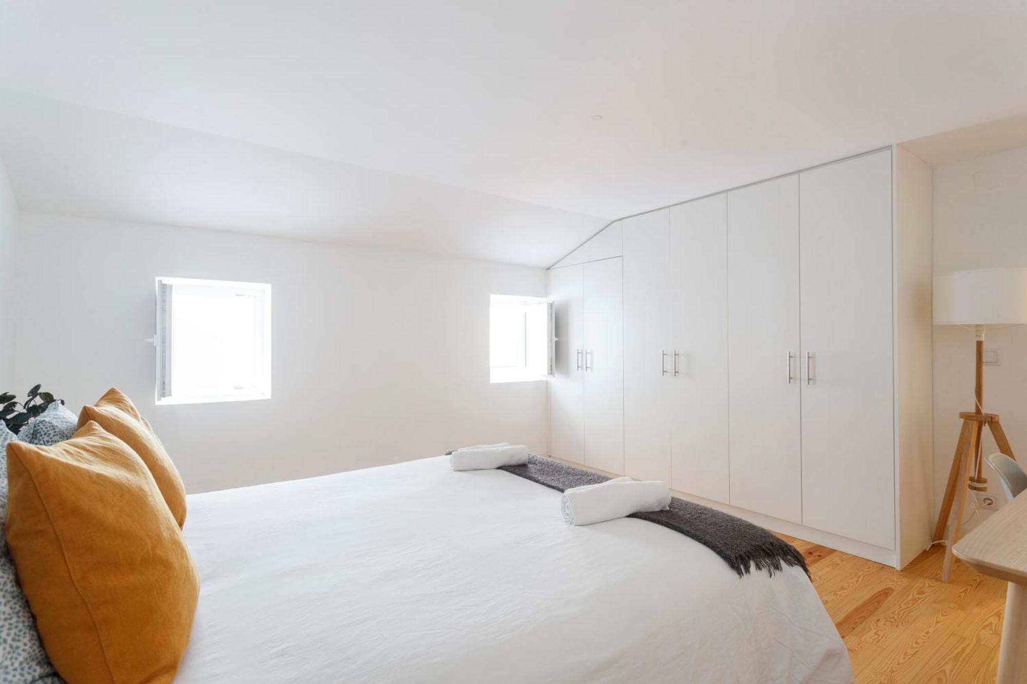 Double With Private Wc In Shared House In Downtown Privatunterkunft