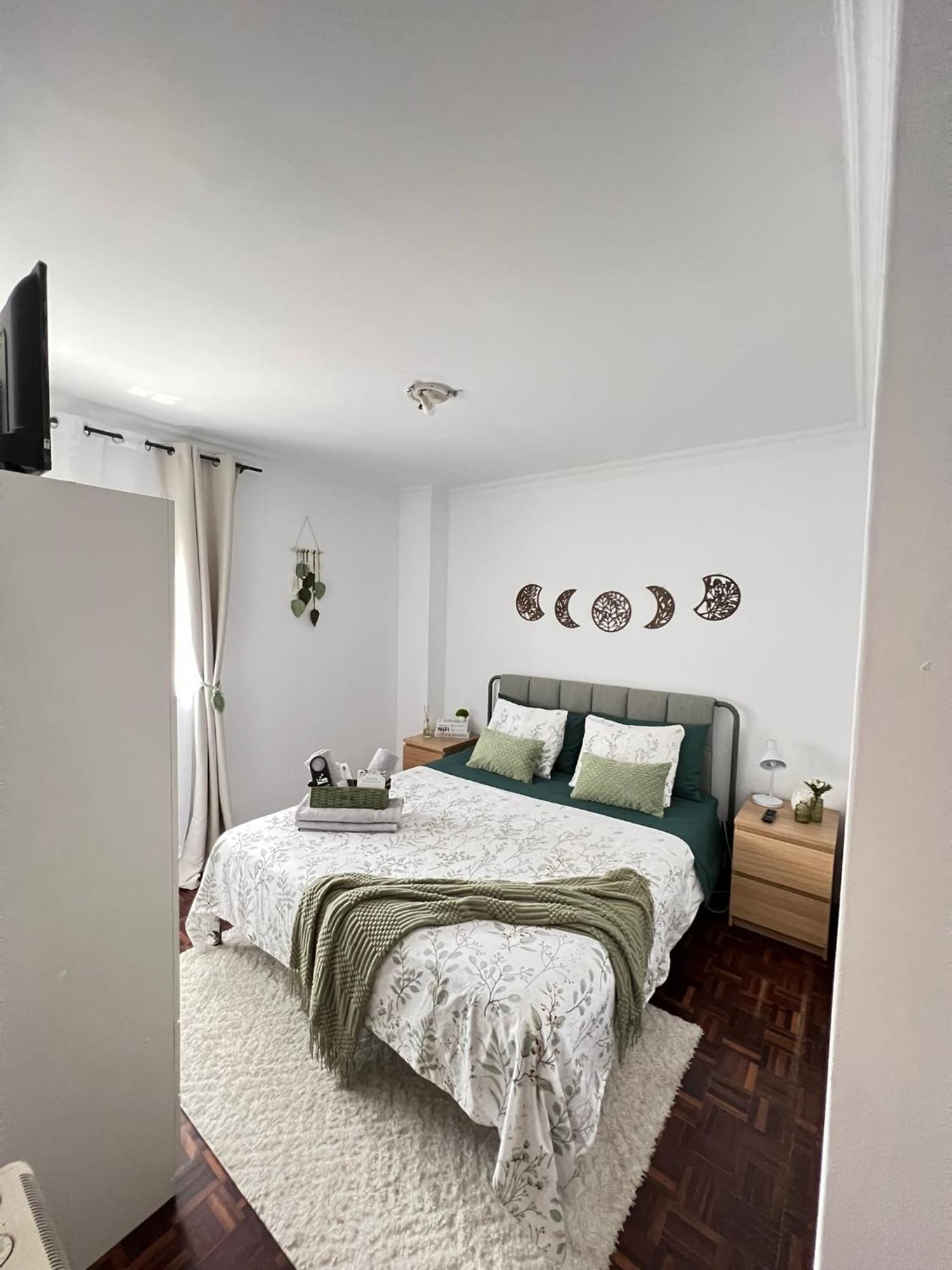 Pink House - Bed & Breakfast