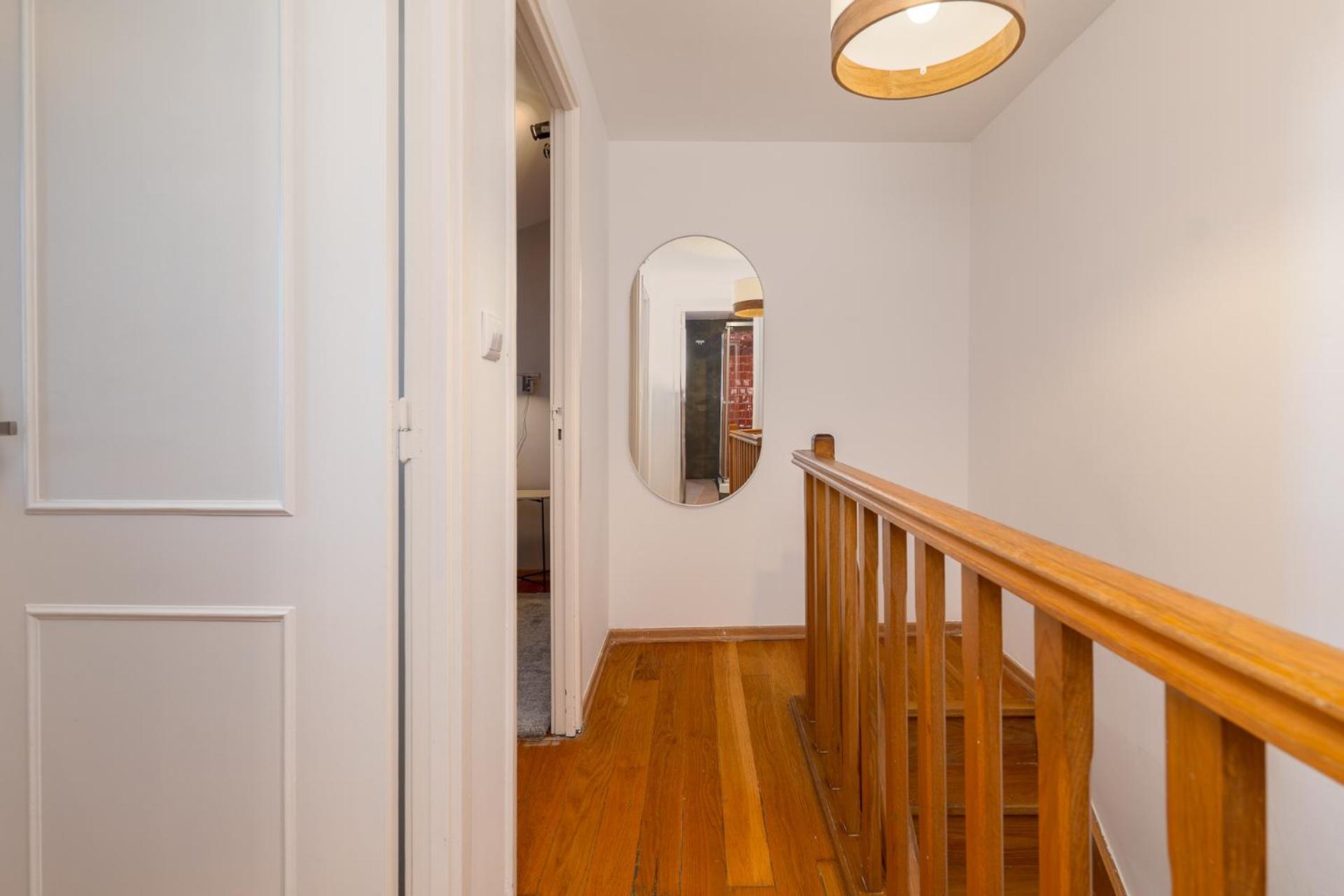Apartamento Contemporary In Historical Chiado *