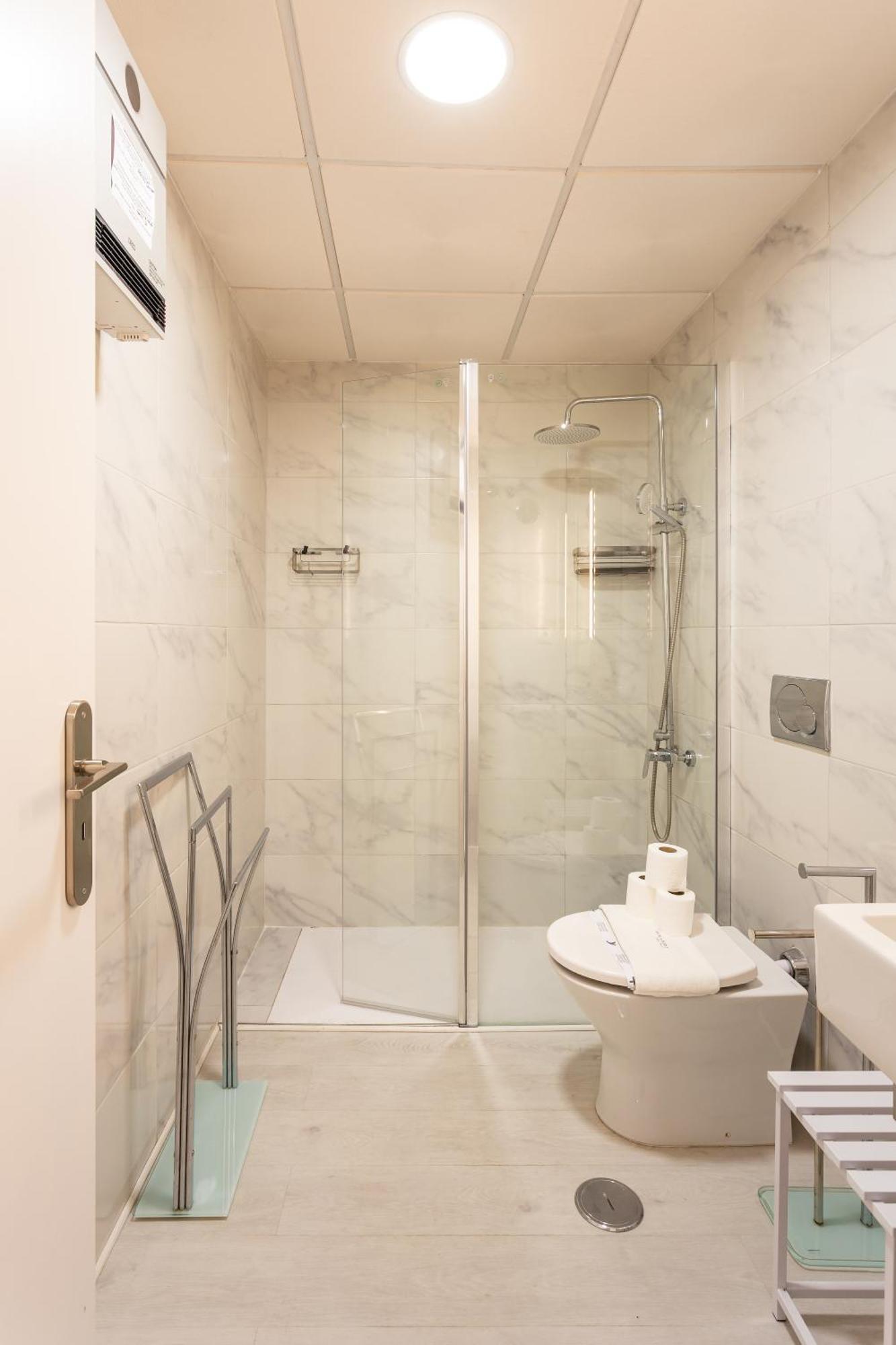 Of Principe Real Liberdade In The Heart Of With Private Parking Lisbon