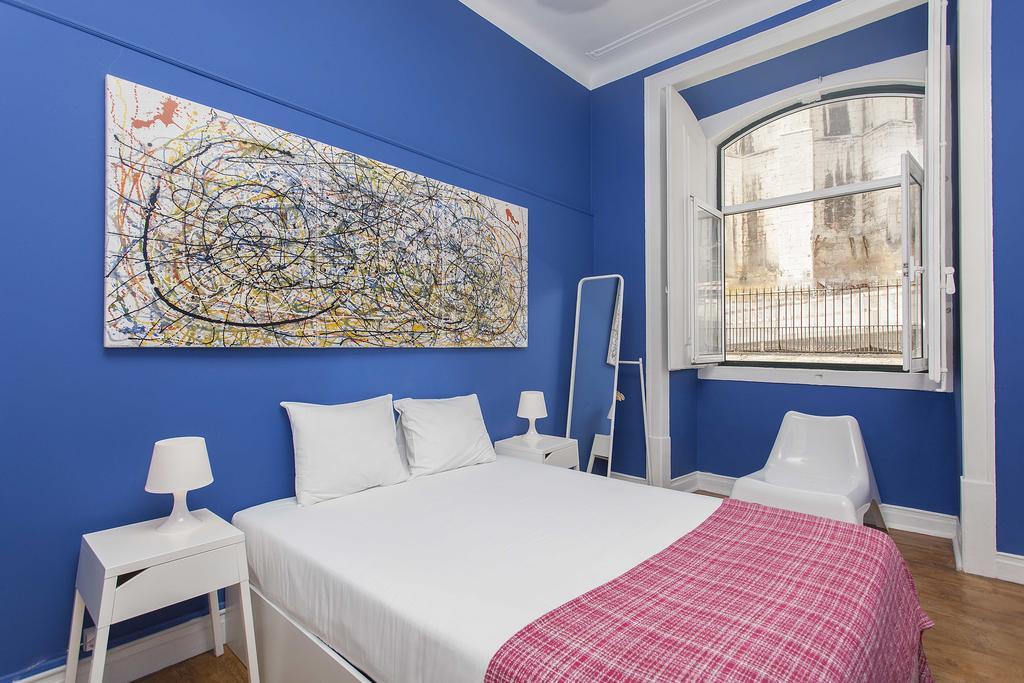 5 Sins Chiado Hostel Lissabon