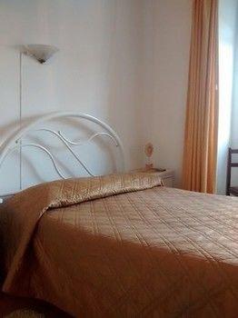 Pensao Santo Tirso 3* Lisboa
