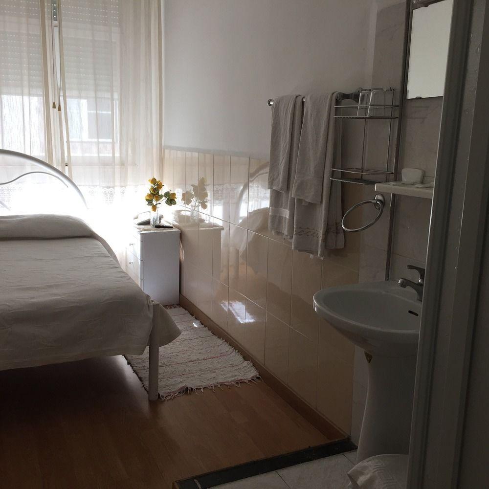 Pensao Santo Tirso Hotel Lisboa