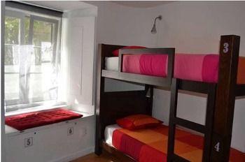 Stay Inn Lisbon Hostel Auberge de jeunesse *