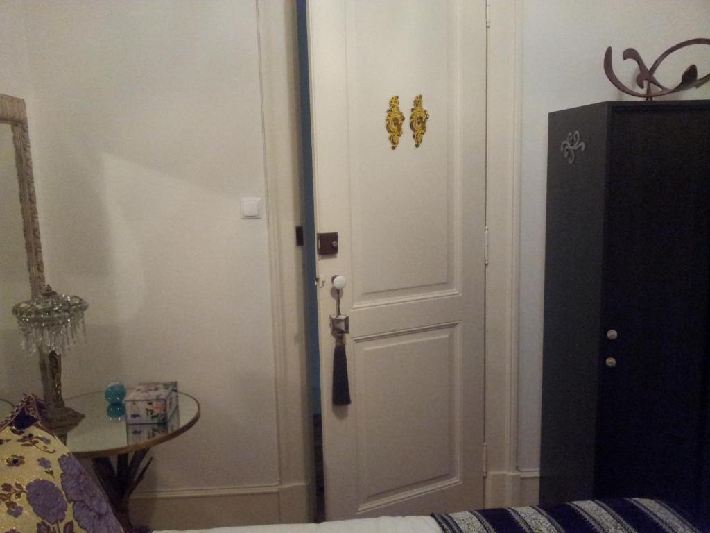 Bed & Breakfast Whatever Art Lissabon