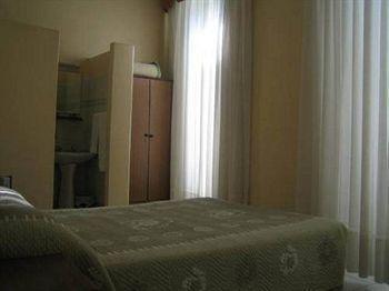 Couette-café The Imperial 2*