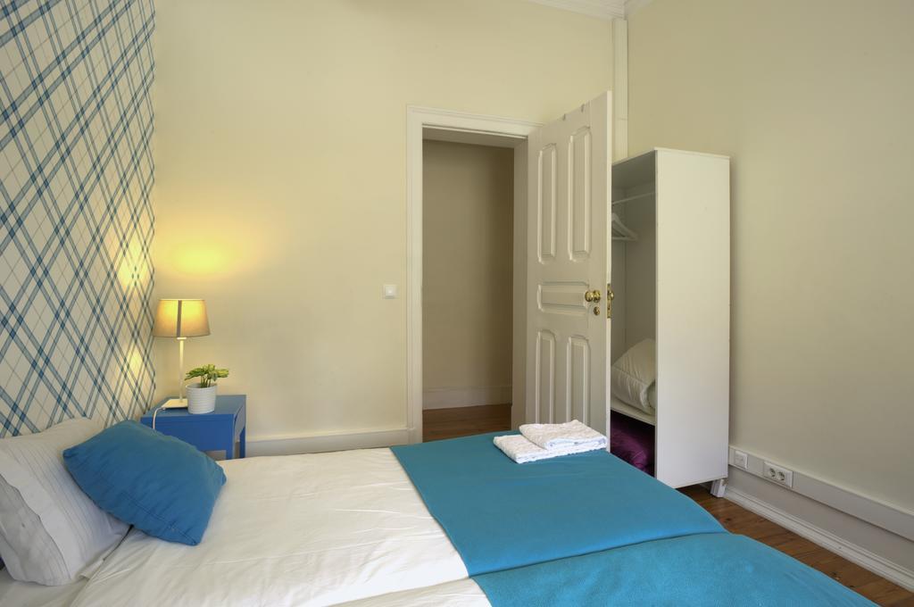 Appartement Angola - 8bedrooms Lissabon