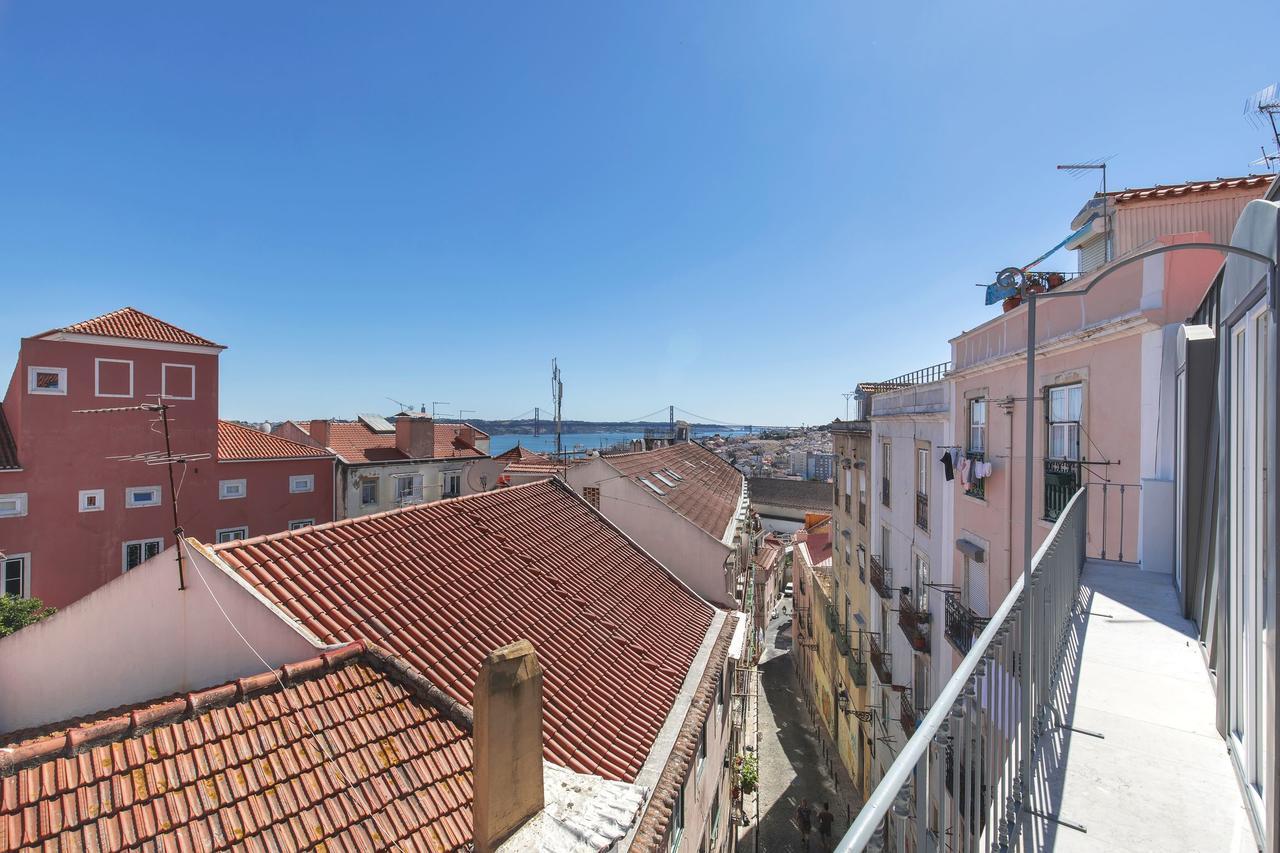Lovelystay - Luxury Oasis In Bairro Alto Appartement *