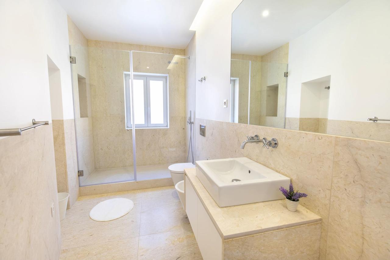 Lovelystay - Luxury Oasis In Bairro Alto Appartement
