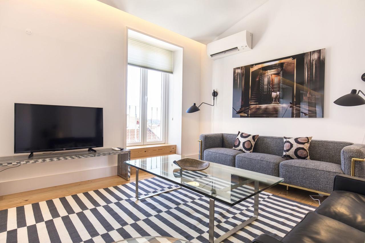 Lovelystay - Luxury Oasis In Bairro Alto Lissabon