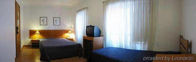 Xxi Hotel 2*
