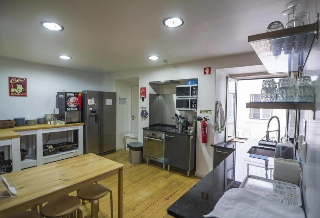 Stay Inn Lisbon Hostel Auberge de jeunesse *