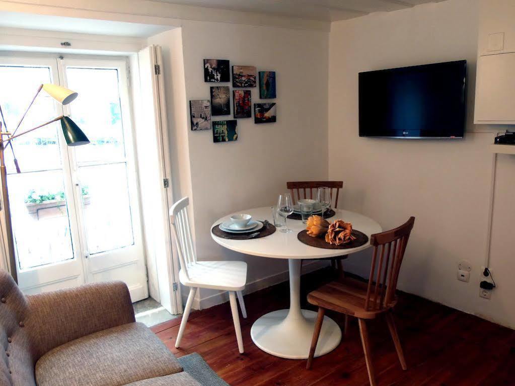 Alfama's Nest Apartment