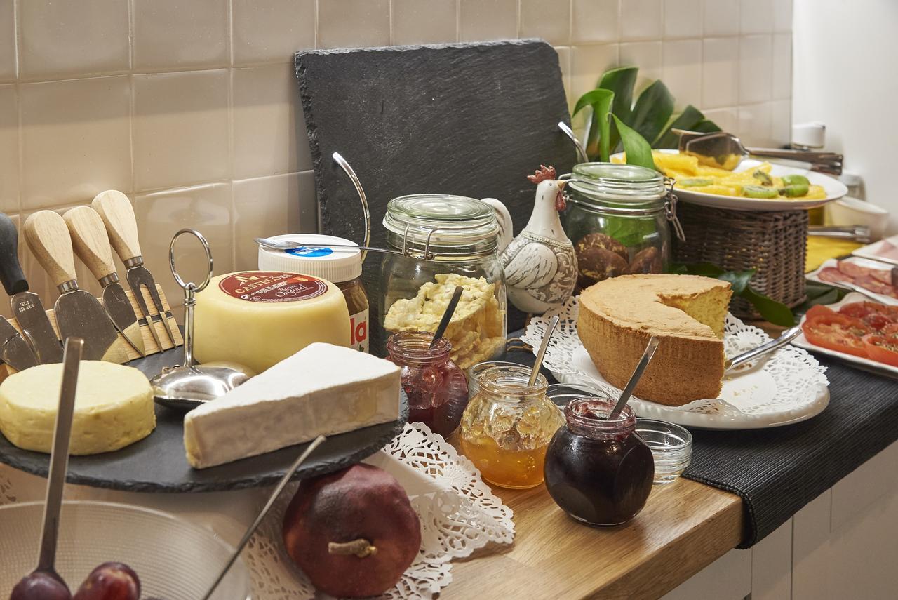 Lapa Suites Couette-café