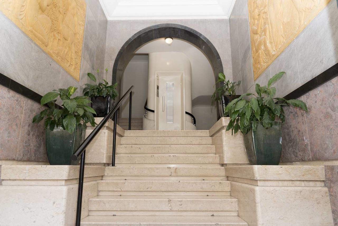 Doormans House Center By Homeful Homes
