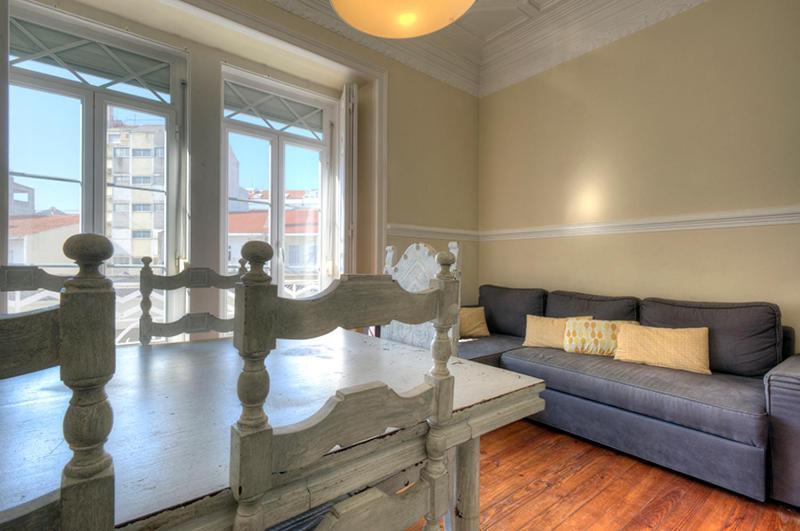 Angola 1 - 6 Bedrooms Appartement Lisboa