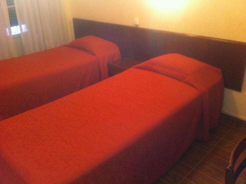 Pensao Modelo Hotel