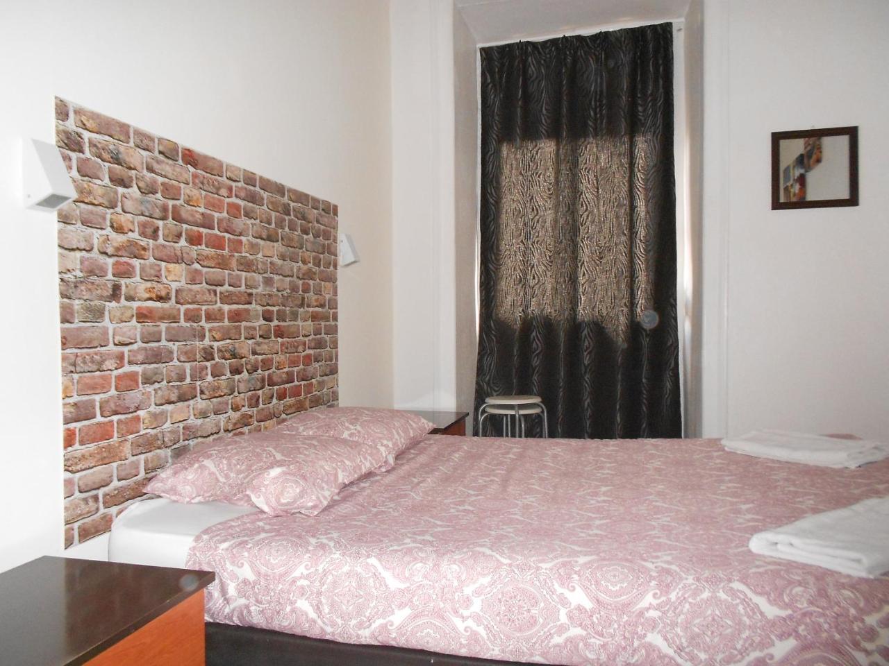 Auberge de jeunesse Crescent *