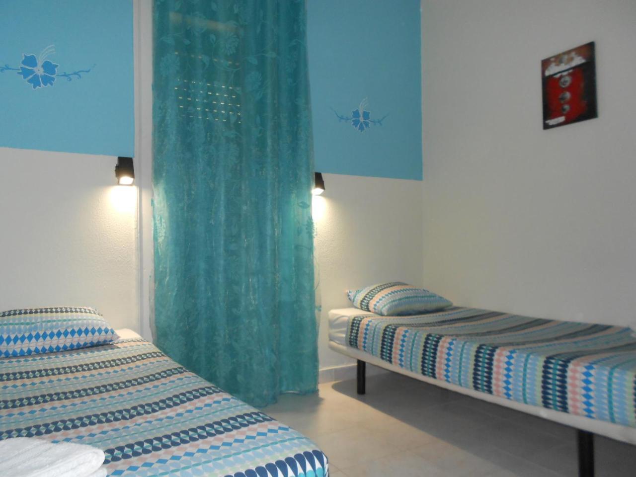 Auberge de jeunesse Crescent *