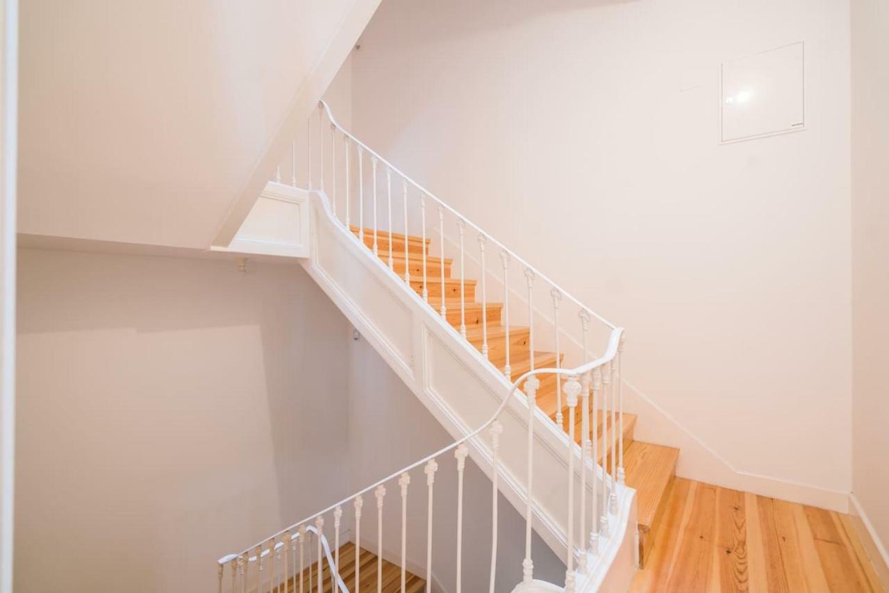 Appartement Modern In Chiado