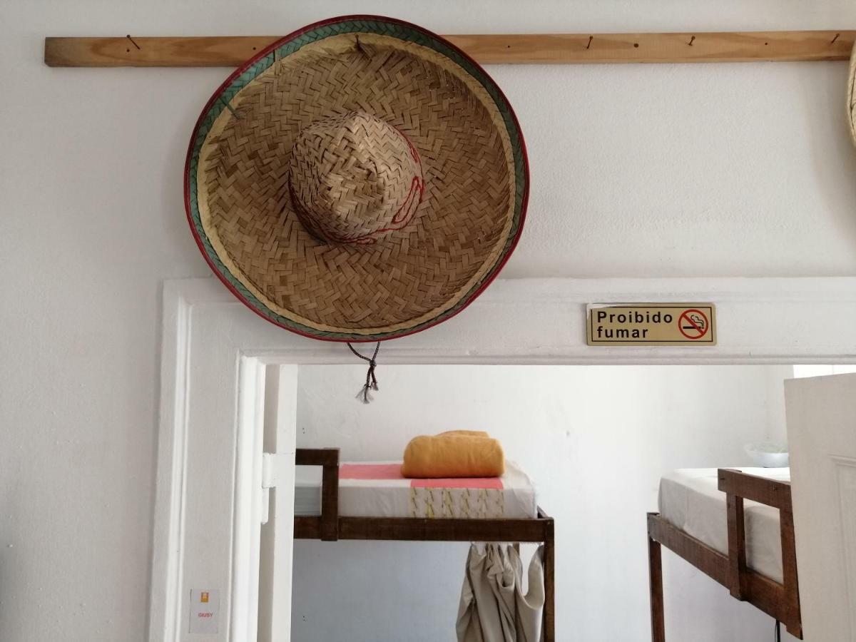Hostel Locals & *