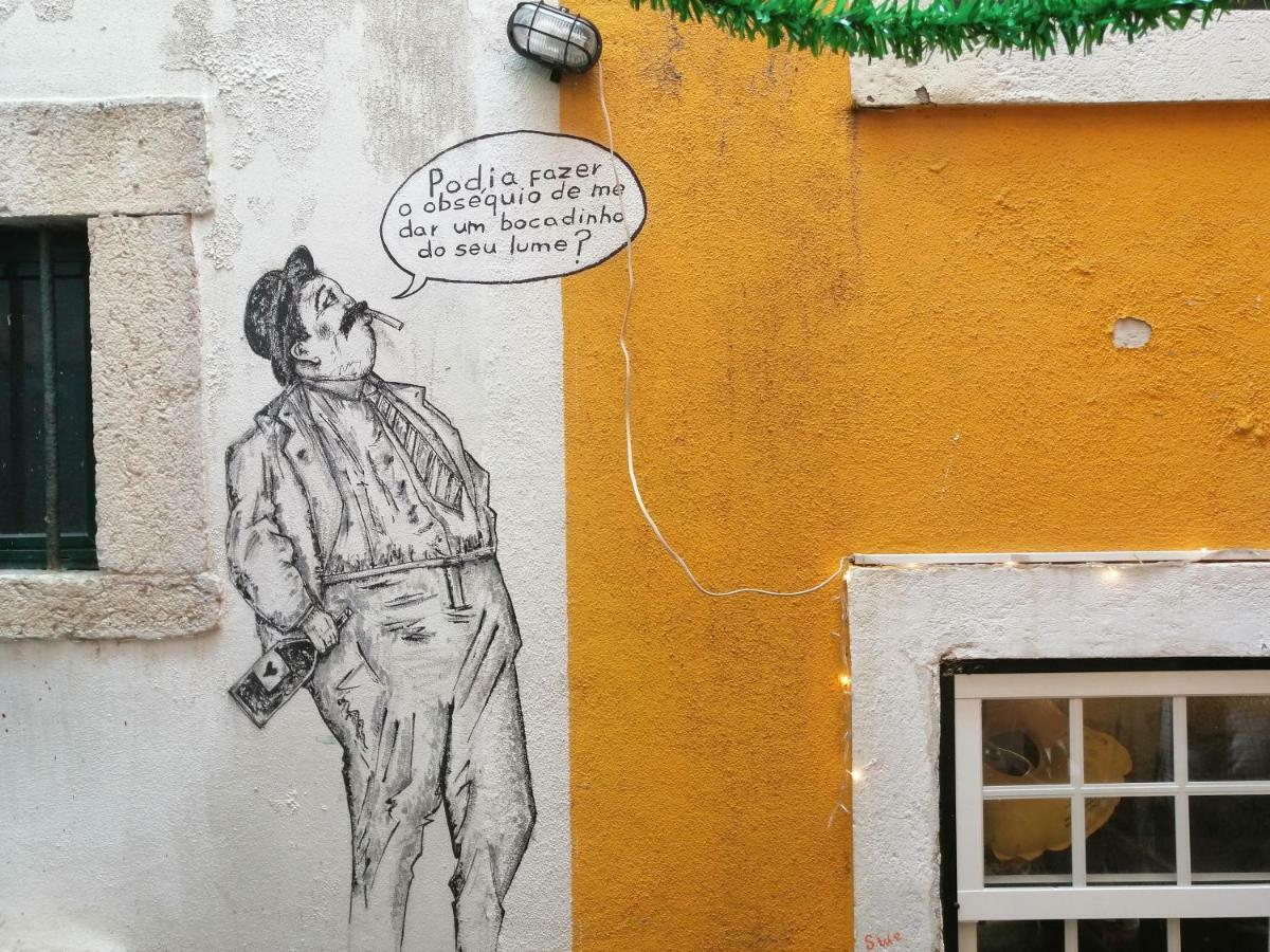 Locals & Hostel Lisbon